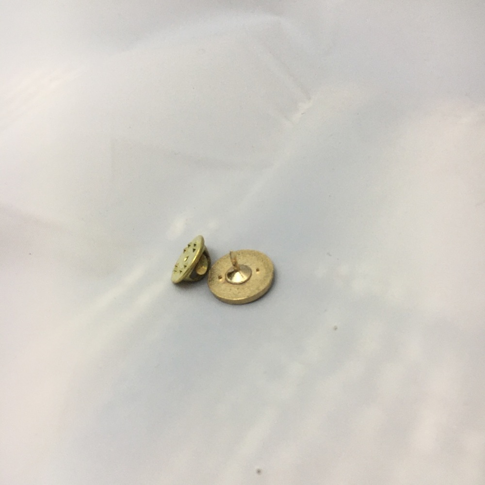 Circular “E” Pin - Picture 3 of 6